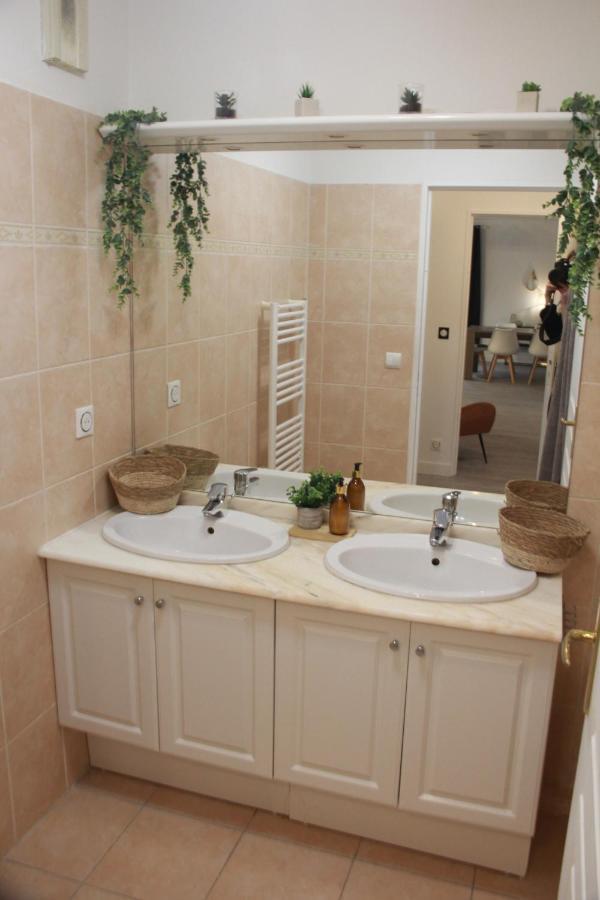 La Villa Ondine - Spacieux Appartement Sur Les Collines Nicoises - Piscine - 2 Parkings - Clim - Wifi 니스 외부 사진