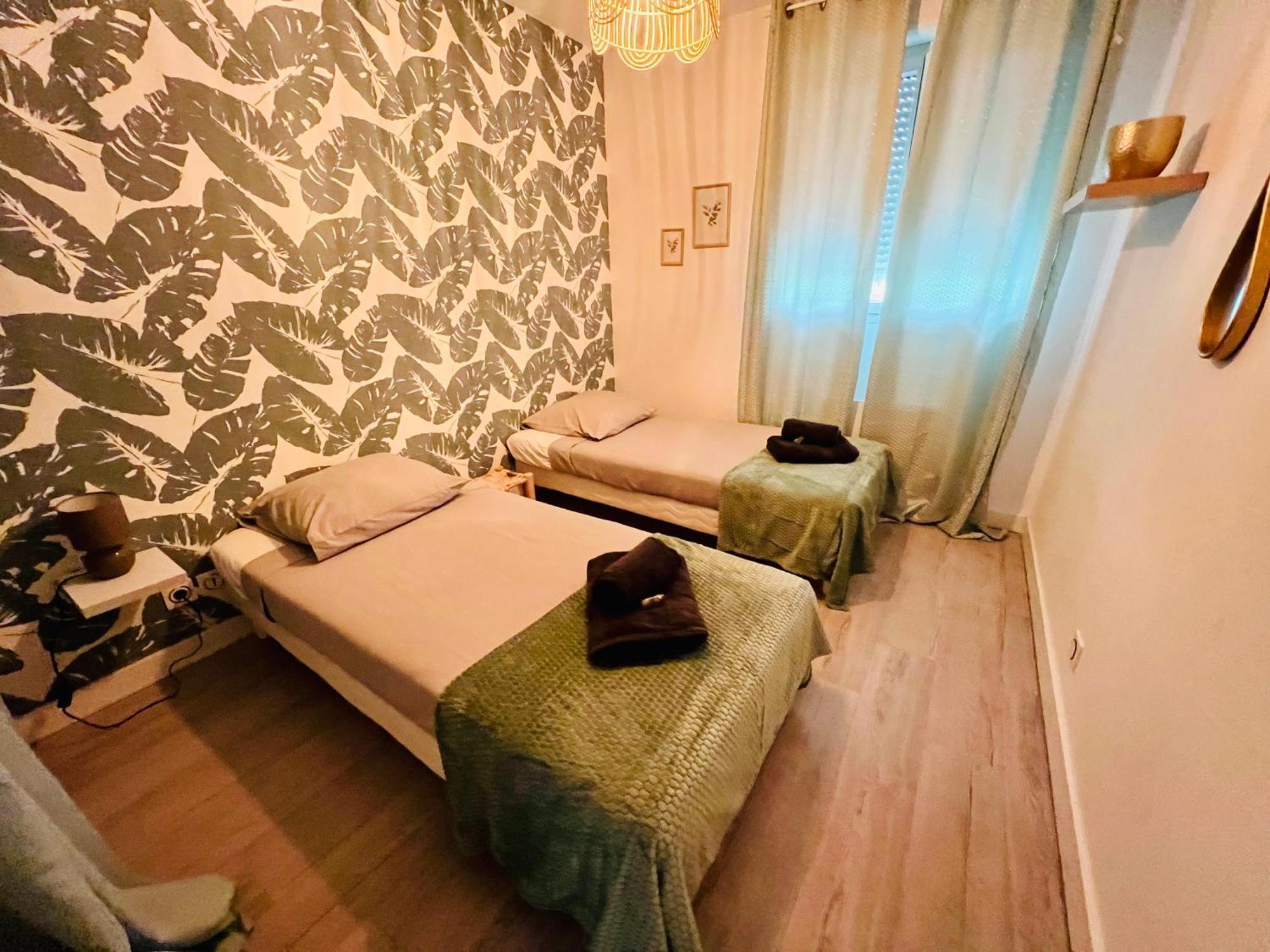 La Villa Ondine - Spacieux Appartement Sur Les Collines Nicoises - Piscine - 2 Parkings - Clim - Wifi 니스 외부 사진